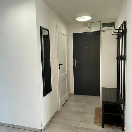 Home3city 300 M Do Morza Apartmán *